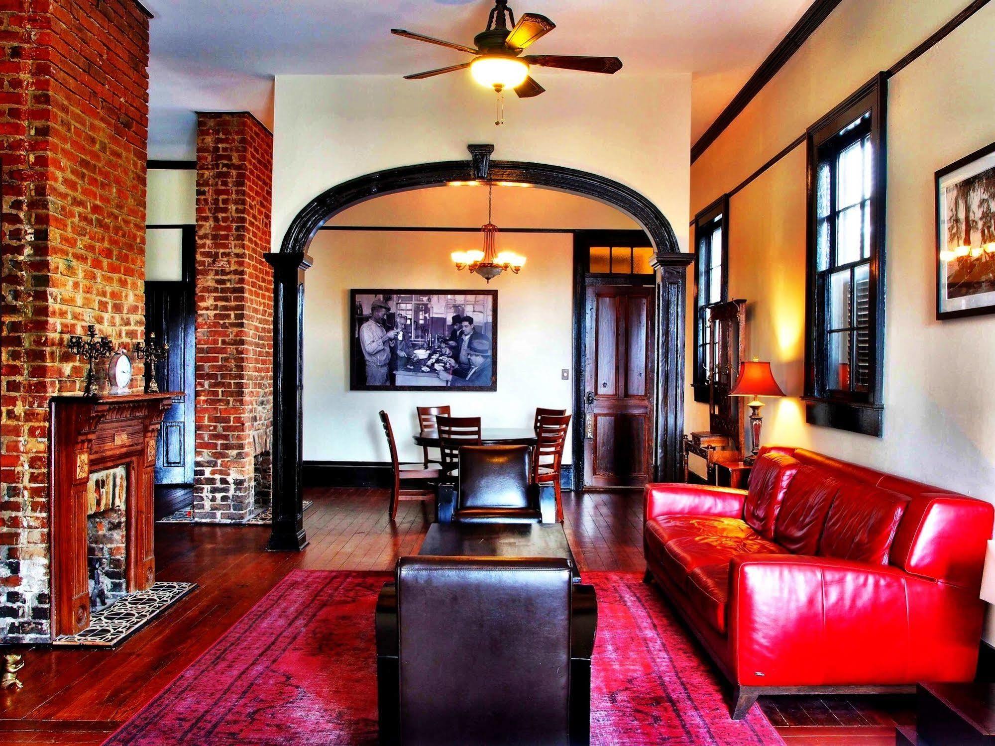 Royal Street Inn&Bar New Orleans Eksteriør bilde